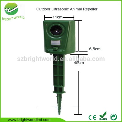 China supplier multifunctional solar powered wild animal repeller